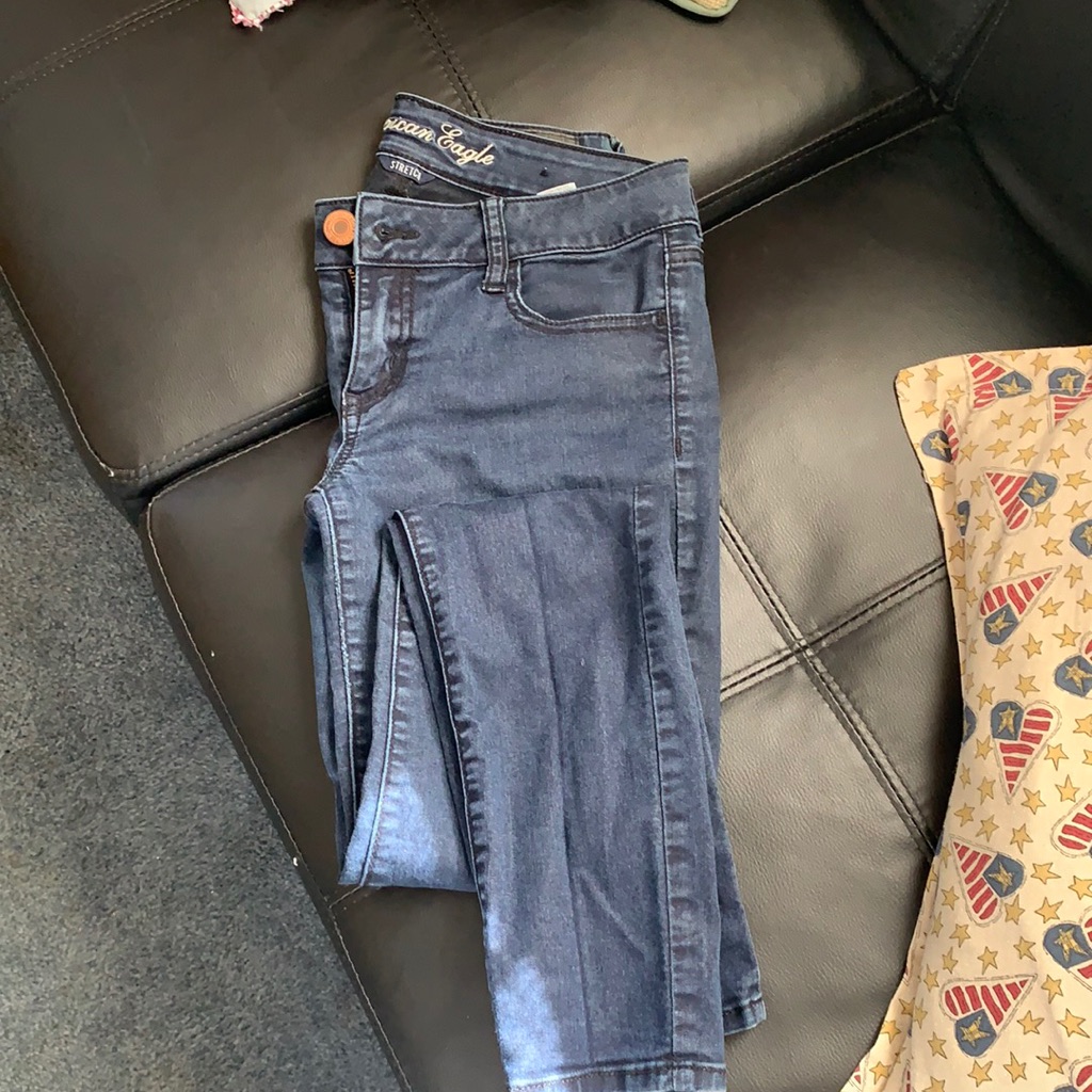 Begging Jeans